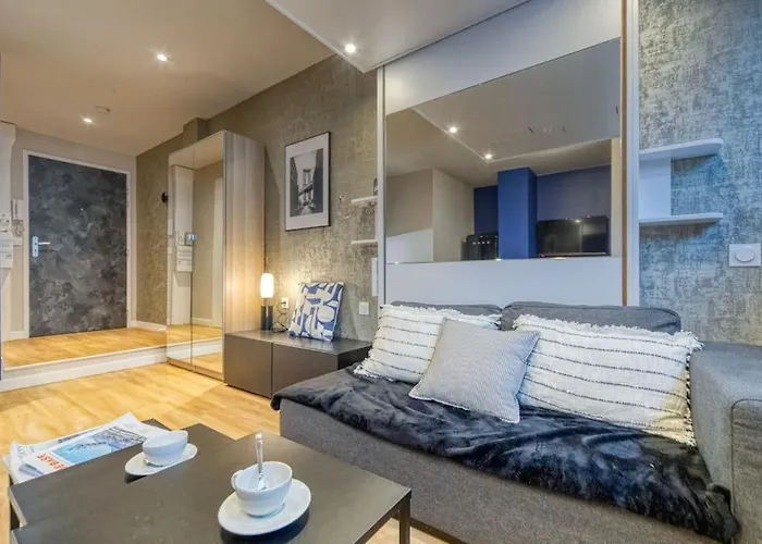 R'apparts Luxury 10 Apartment